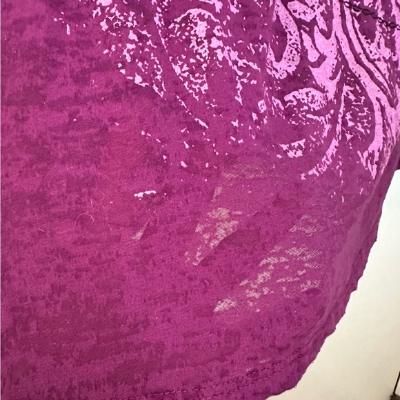 Pretty fuchsia long sleeve burnout t-shirt - Picture 3 of 4